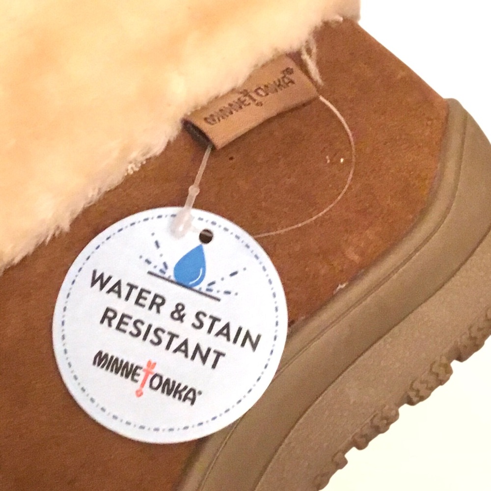 ๐ Minnetonka Brown Suede Faux Fur Moccasin Boot Size 10 Water/Stain Resistant - Picture 8 of 13